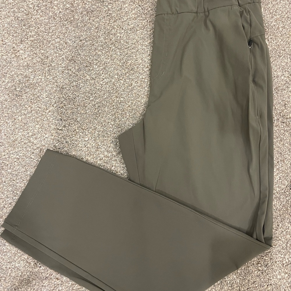 Vuori Green Joggers Lightweight Track Pants